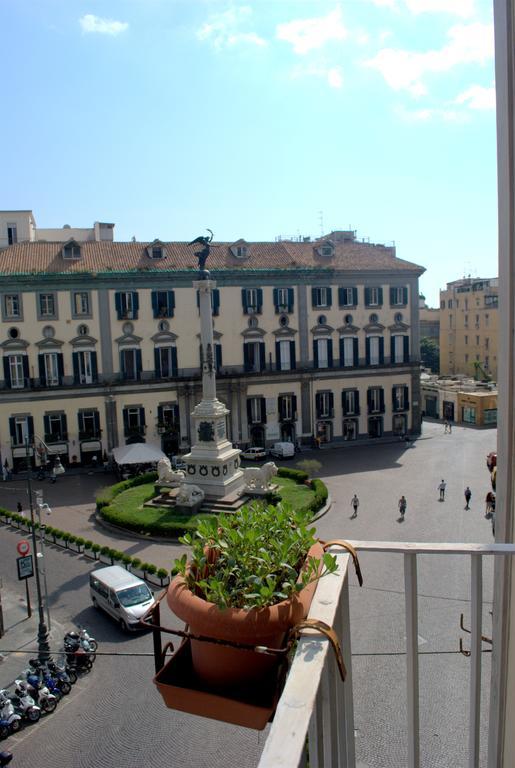 مبيت وإفطار نابولي Relais Piazza Dei Martiri الغرفة الصورة