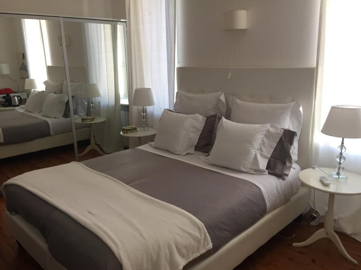 مبيت وإفطار نابولي Relais Piazza Dei Martiri المظهر الخارجي الصورة